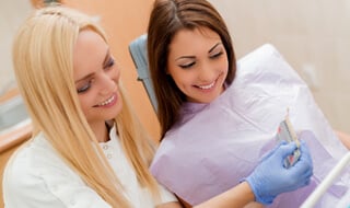 Everybody Smiles | Veneers